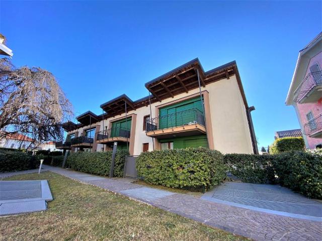 Appartamento in affitto a Carnate, Lombardia