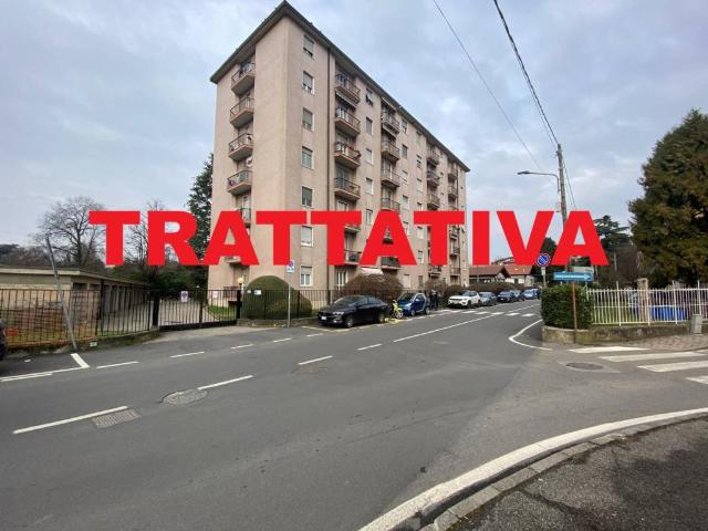Appartamento in vendita a Carnate, Lombardia