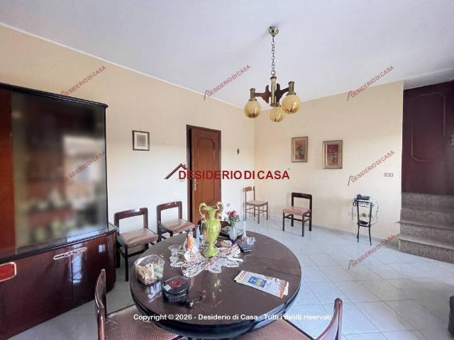 Appartamento in vendita a Caronia, Sicilia