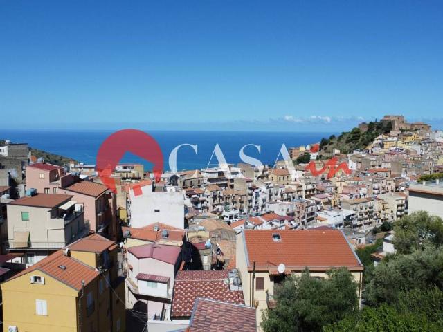 Appartamento in vendita a Caronia, Sicilia