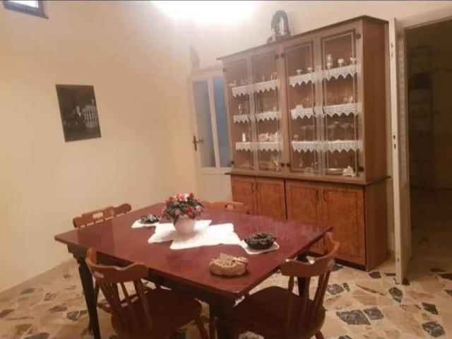 Appartamento in vendita a Caronia, Sicilia