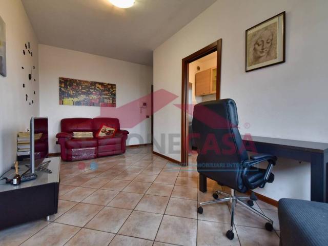 Appartamento in vendita a Cassina Pertusella, Caronno Pertusella
