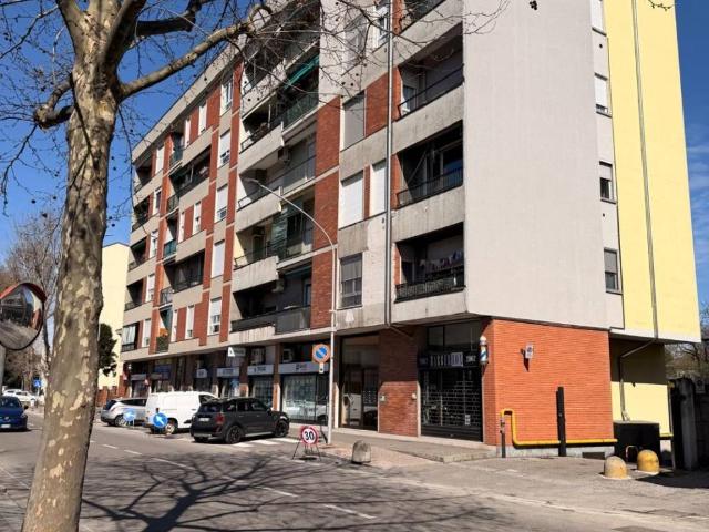 Appartamento in vendita a Cassina Pertusella, Caronno Pertusella