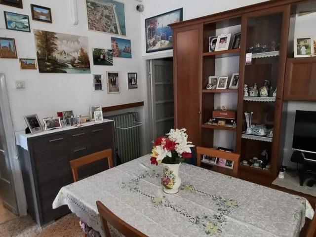 Appartamento in vendita a Travaino, Caronno Varesino