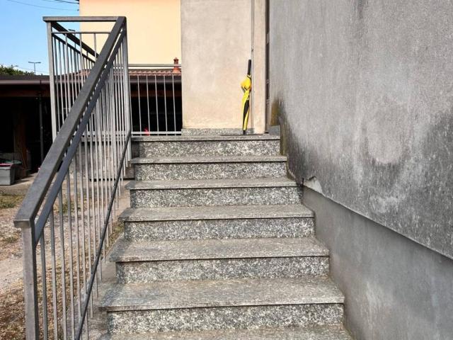 Appartamento in vendita a Travaino, Caronno Varesino
