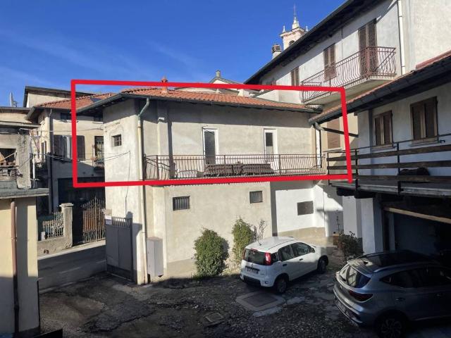 Appartamento in vendita a Travaino, Caronno Varesino