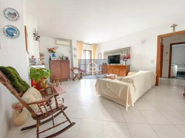 Appartamento in vendita a Carovigno, Brindisi