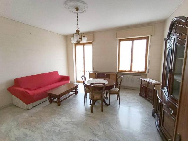 Appartamento in vendita a Carpaneto Piacentino, Piacenza