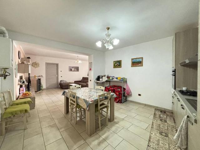 Appartamento in vendita a Cornali, Carpenedolo