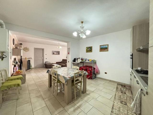 Appartamento in vendita a Cornali, Carpenedolo