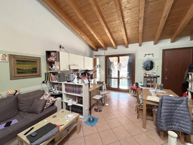 Appartamento in vendita a Cornali, Carpenedolo