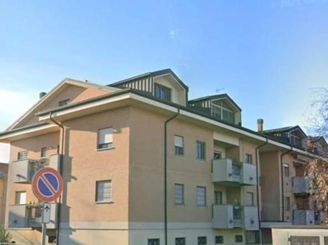 Appartamento in vendita a Carpiano, Lombardia