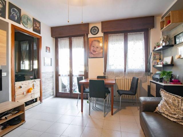 Appartamento in vendita a Carpiano, Lombardia