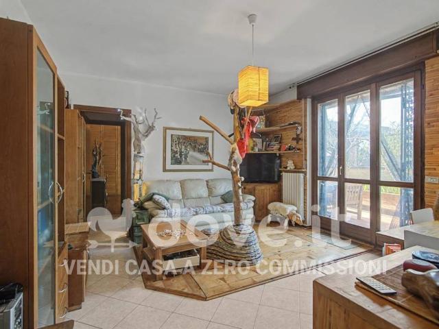 Appartamento in vendita a Carpiano, Lombardia