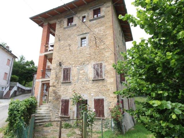 Appartamento in vendita a Appennino Reggiano, Re