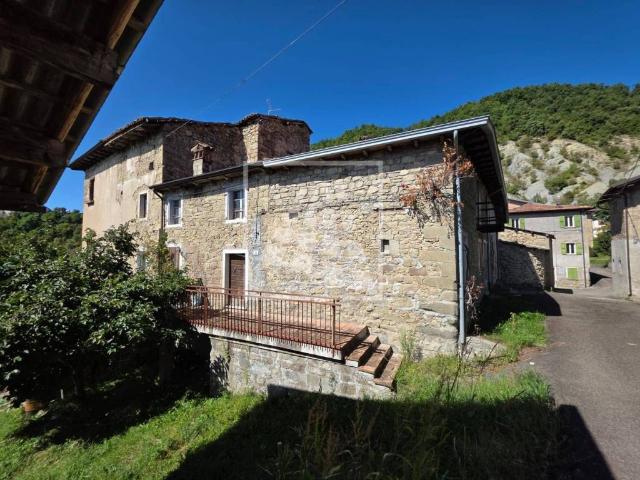Appartamento in vendita a Appennino Reggiano, Re