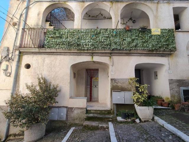 Appartamento in vendita a Carpinone, Molise
