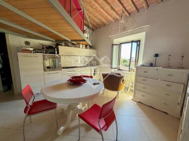 Appartamento in vendita a Perticata, Carrara
