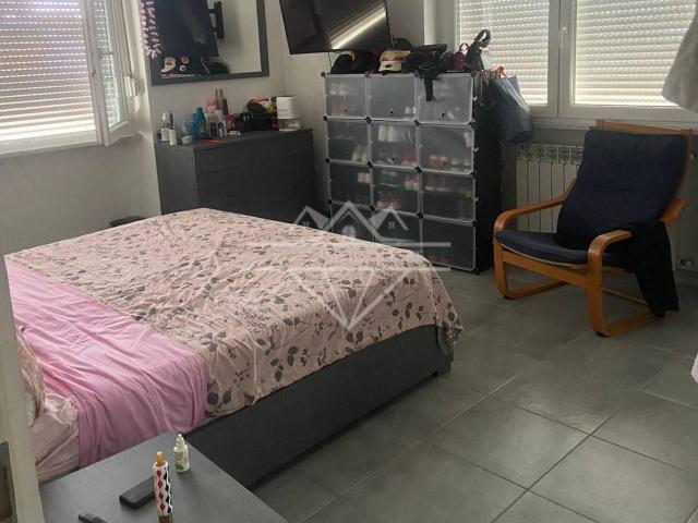 Appartamento in vendita a Carrara, Toscana