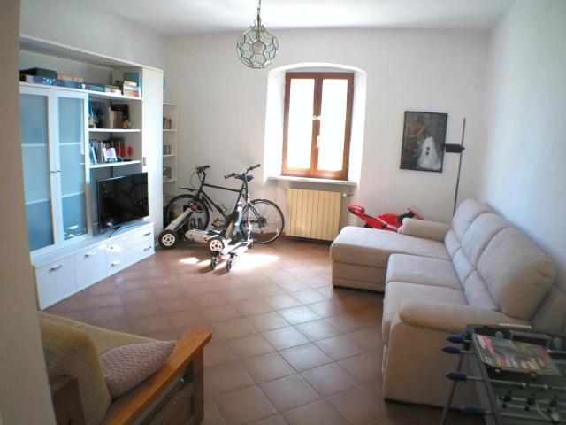 Appartamento in vendita a Sant'Antonio, Carrara
