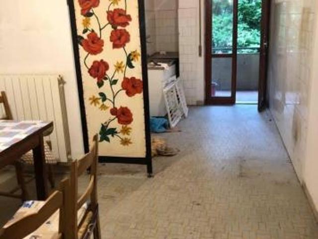 Appartamento in vendita a Carrara, Toscana