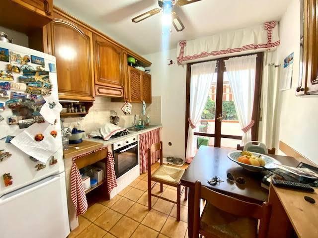 Appartamento in vendita a Sant'Antonio, Carrara