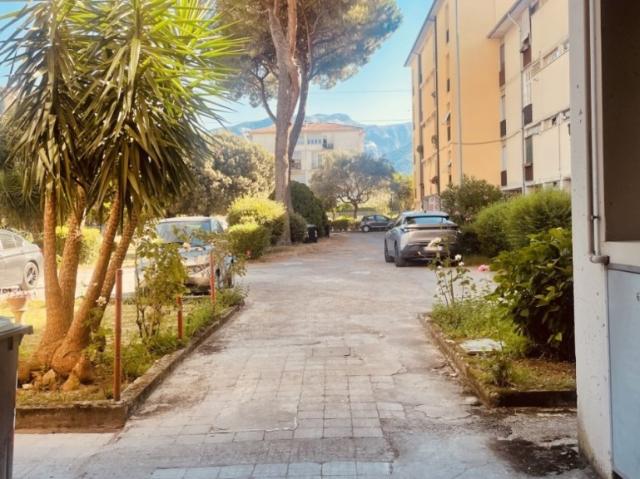 Appartamento in vendita a Carrara, Toscana