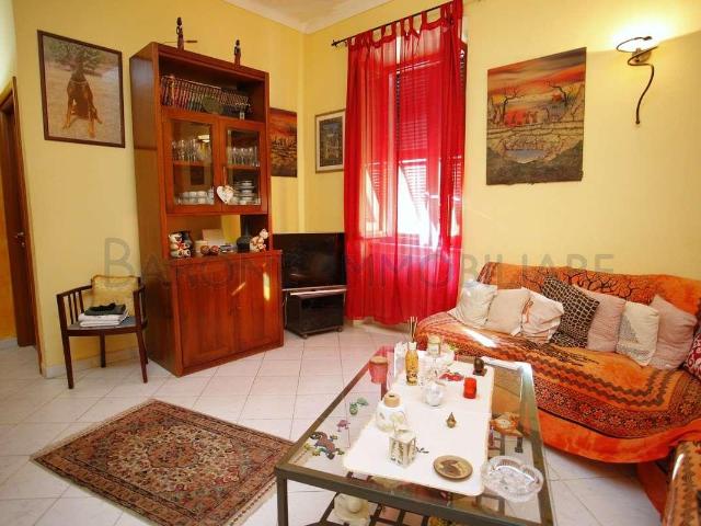 Appartamento in vendita a Carrara, Toscana