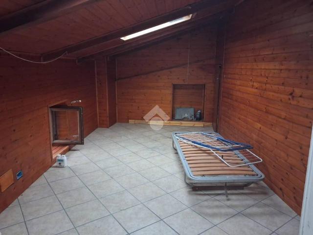 Appartamento in vendita a Carrara, Toscana