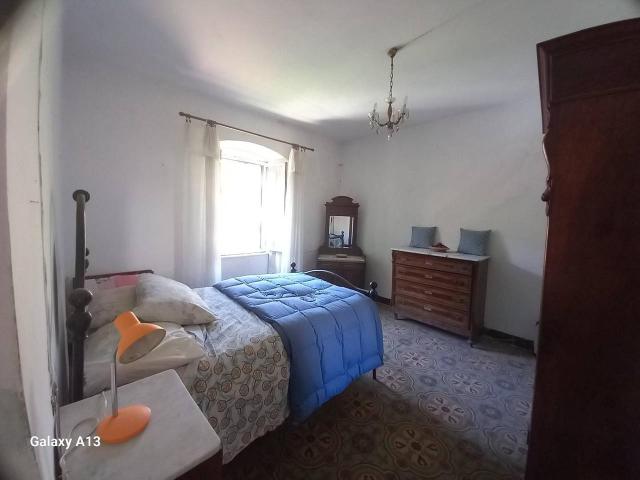 Appartamento in vendita a Carrara, Toscana