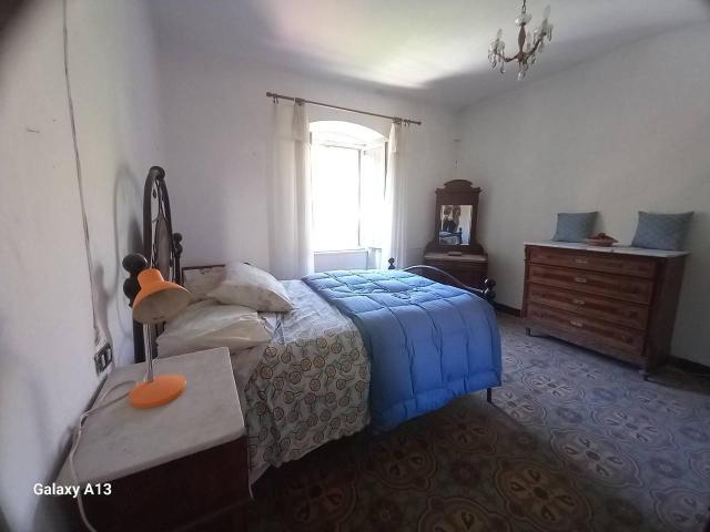 Appartamento in vendita a Carrara, Toscana