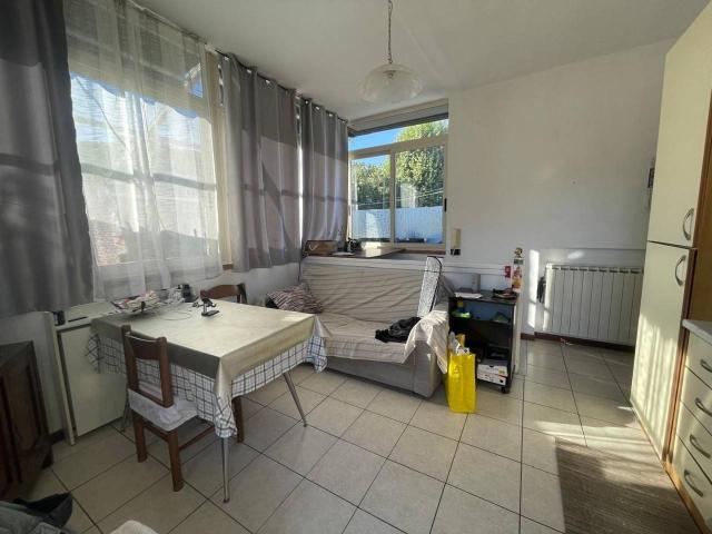Appartamento in vendita a Battilana, Carrara