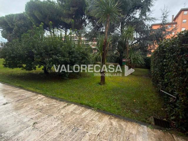 Appartamento in vendita a La Prada, Carrara