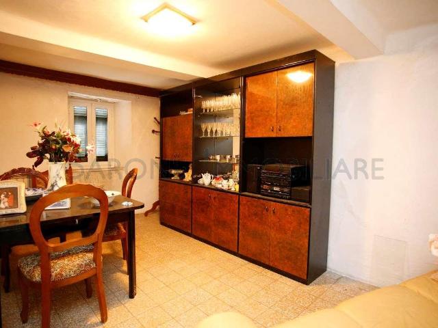 Appartamento in vendita a Carrara, Toscana