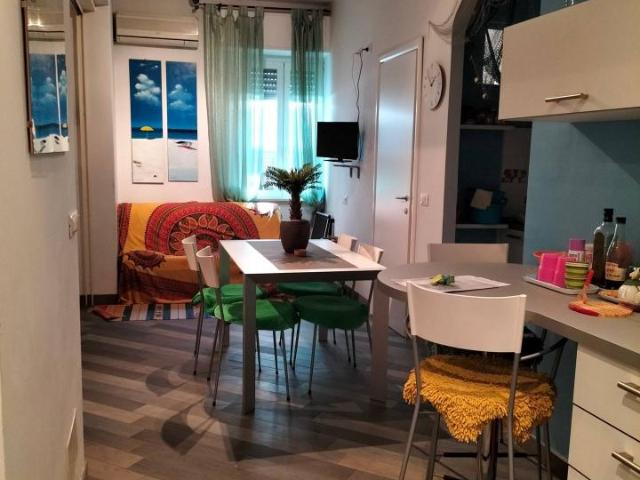 Appartamento in vendita a Marina di Carrara, Carrara