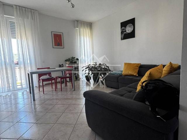 Appartamento in vendita a Sant'Antonio, Carrara