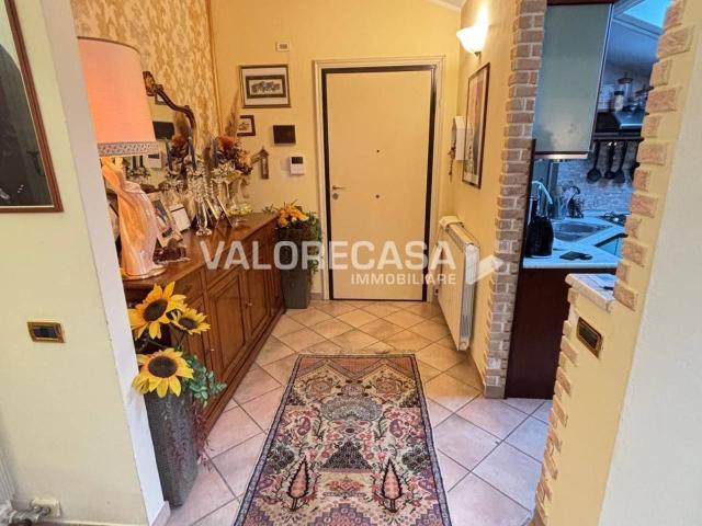 Appartamento in vendita a Carrara, Toscana
