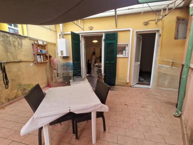 Appartamento in vendita a Carrara, Toscana