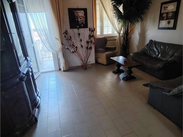 Appartamento in vendita a Nazzano, Carrara