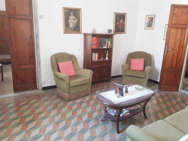 Appartamento in vendita a Codena, Carrara