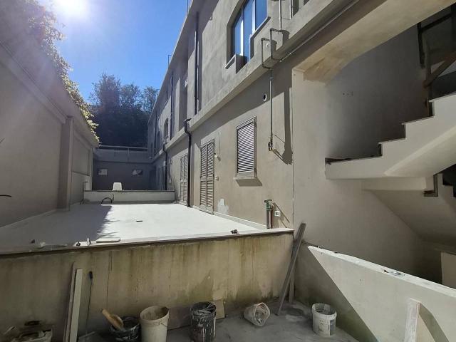 Appartamento in vendita a Codena, Carrara