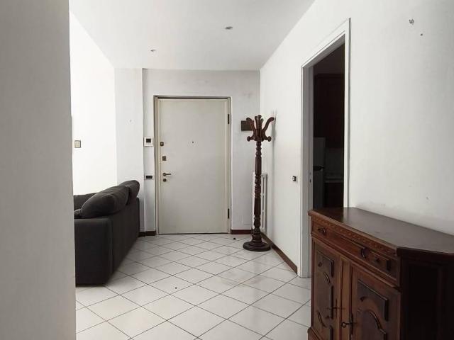 Appartamento in vendita a Carrara, Toscana