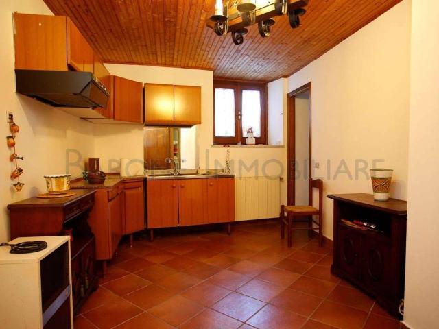 Appartamento in vendita a Carrara, Toscana