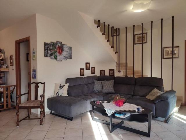 Appartamento in vendita a Sant'Antonio, Carrara