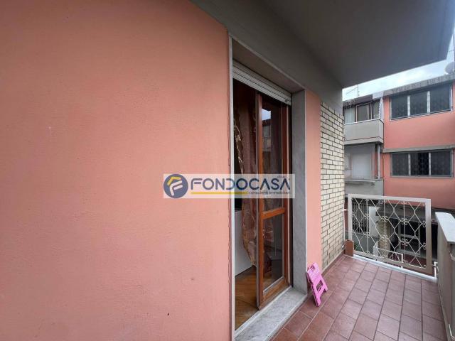 Appartamento in vendita a Carrara, Toscana