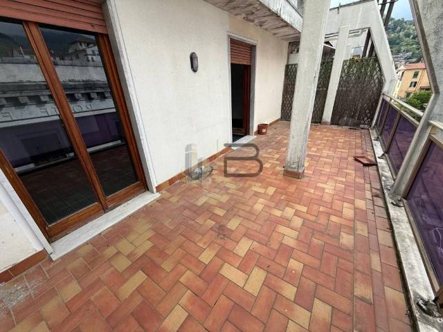Appartamento in vendita a Pontecimato, Carrara