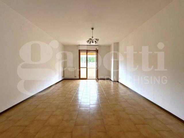 Appartamento in vendita a Gildona, Carrara
