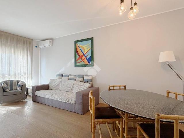 Appartamento in vendita a Marina di Carrara, Carrara