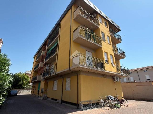Appartamento in vendita a Marina di Carrara, Carrara