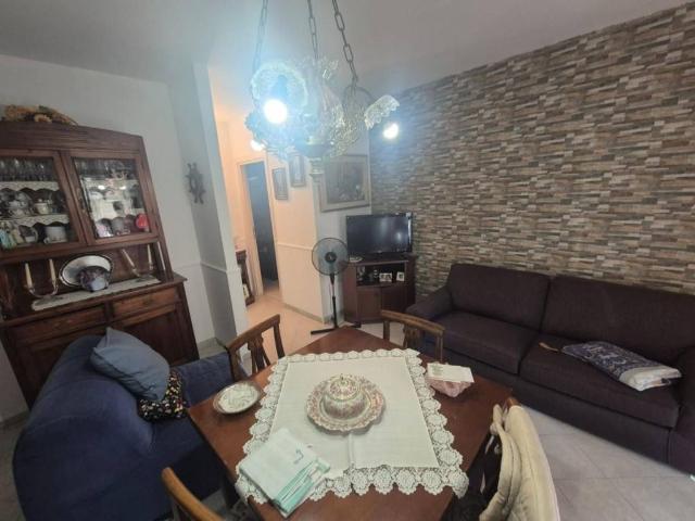 Appartamento in vendita a Marina di Carrara, Carrara
